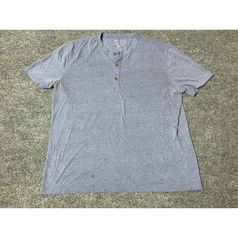 Banana Republic Shirt Mens L Blue Short Sleeve Henley Eco Premium Wash Tagless